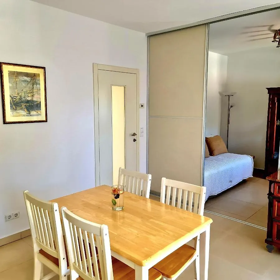 Apartmani Val プーラ