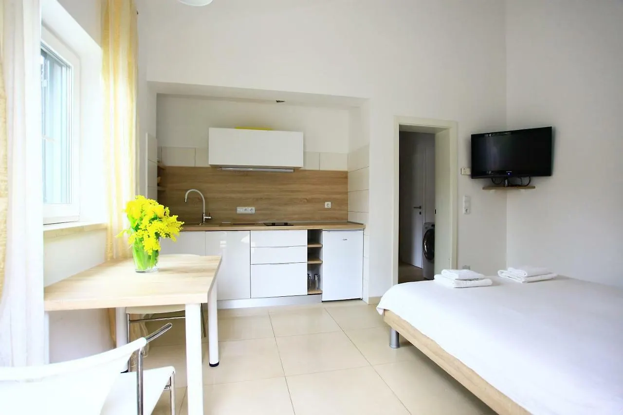 アパート Apartmani Val プーラ